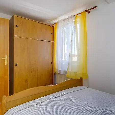 Apartmani Nadalina Lussingrande Esterno foto